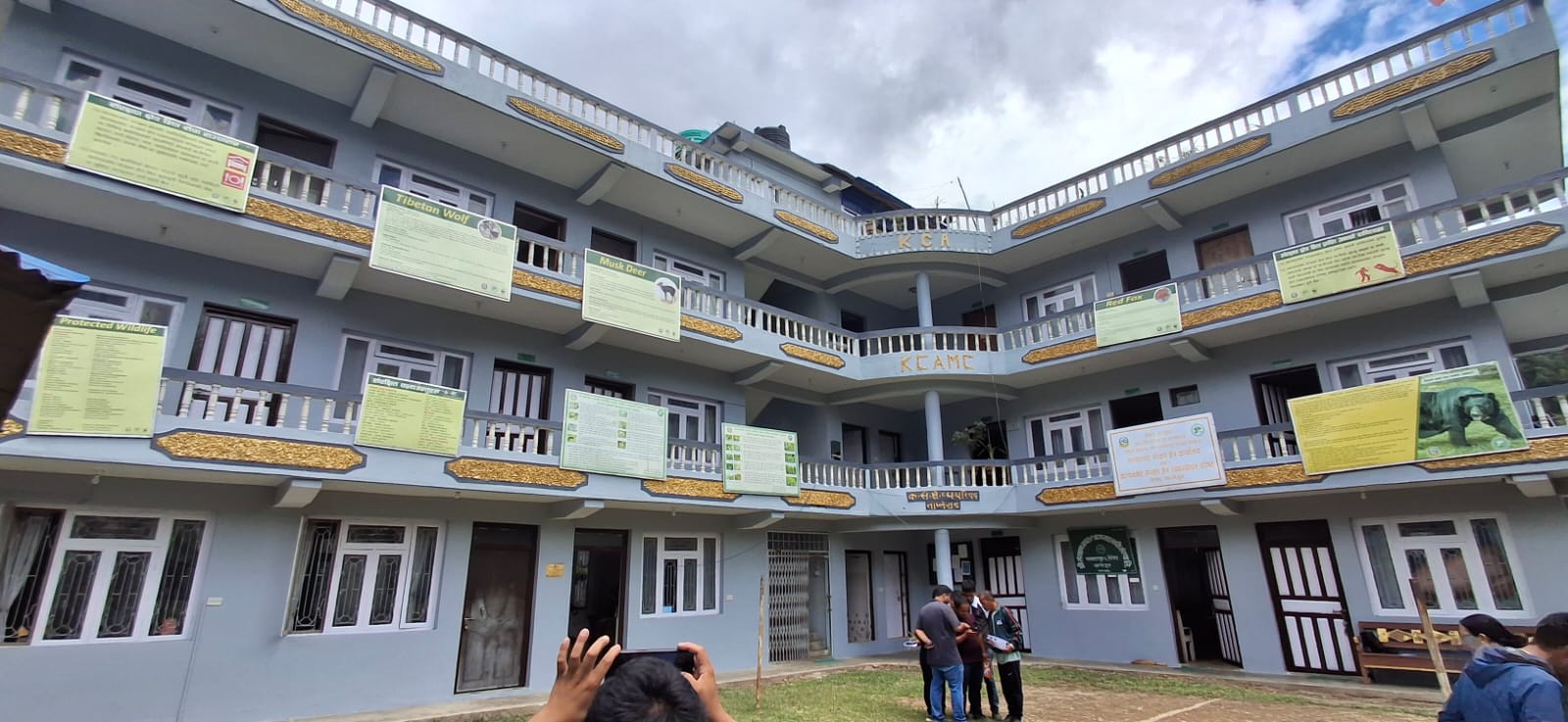 कंञ्चनजंघा संरक्षण क्षेत्र व्यवस्थापन परिषद कार्यालय लेलेप,ताप्लेजुङ ।&nbsp;